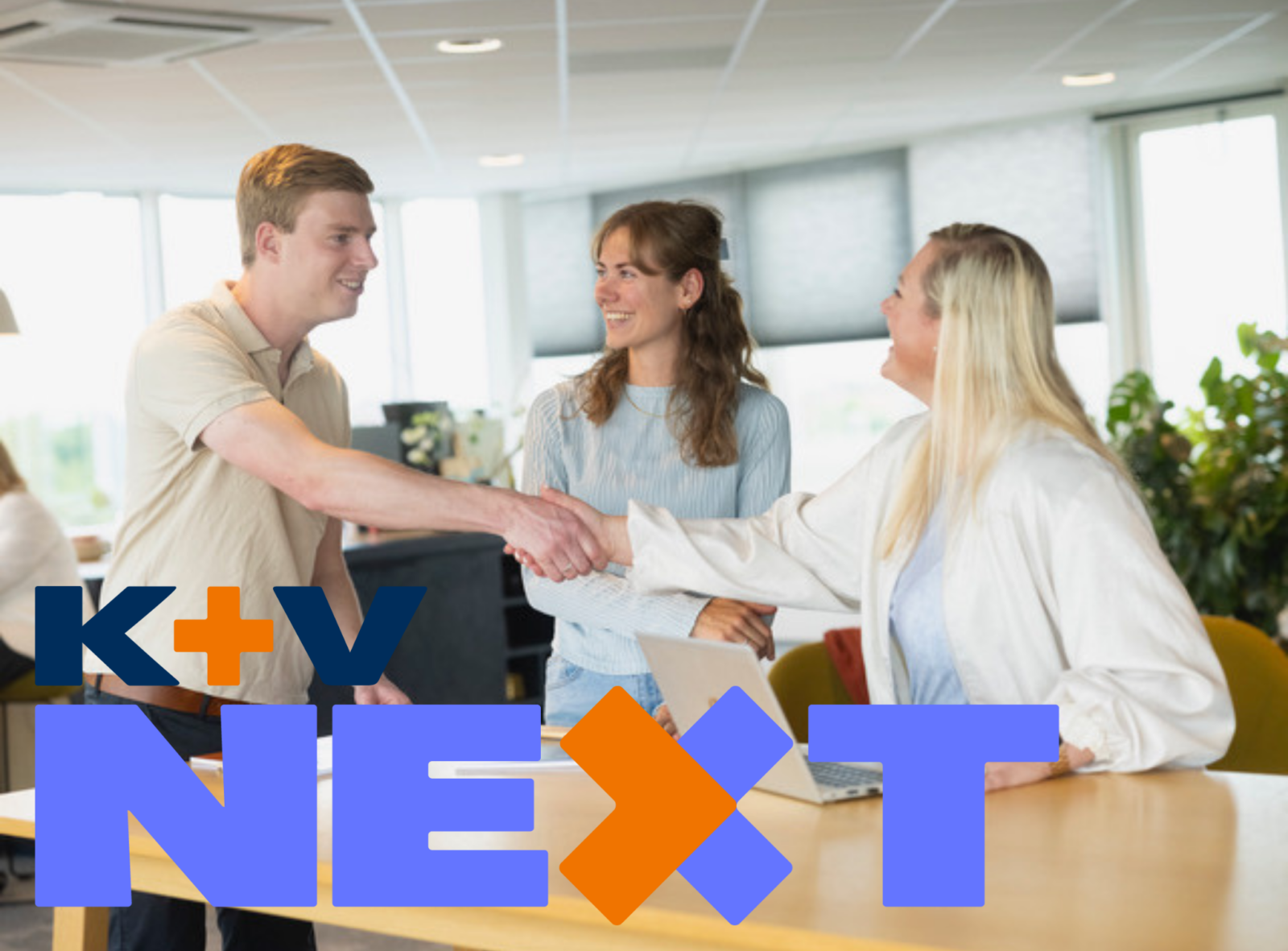Afbeelding van drie young professionals